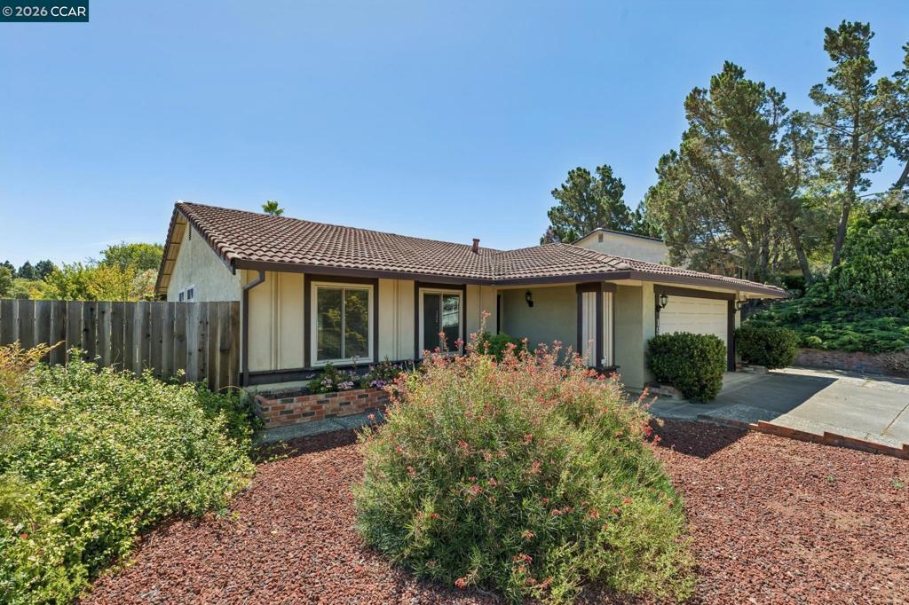 192 Sunrise Way Property Photo 1