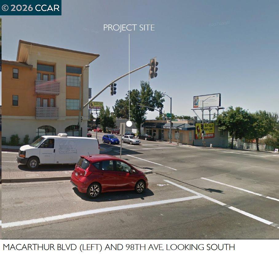 9809 Macarthur Blvd Property Photo 17