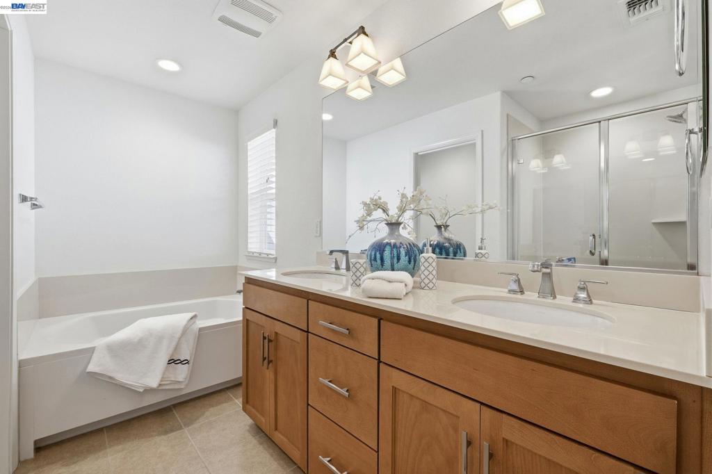 8553 Schooner Way Property Photo 21