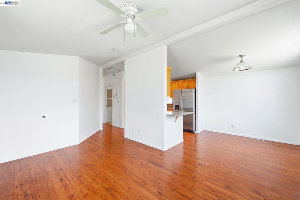 28957 Venus St Property Photo 11