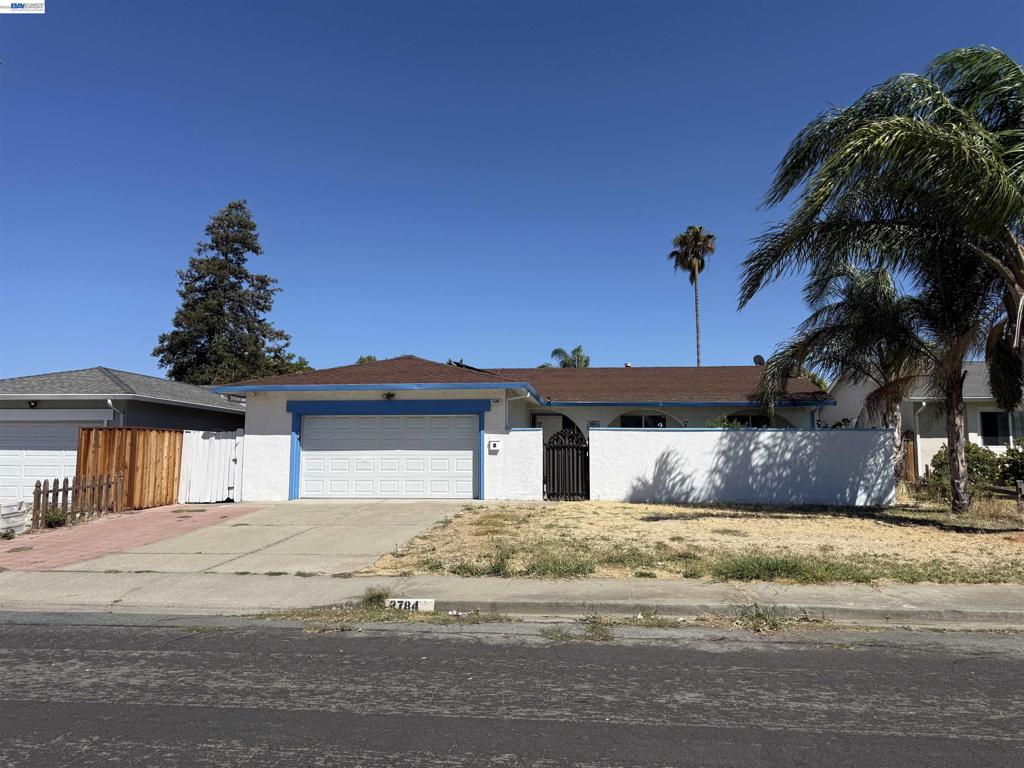 2784 Entrada Cir Property Photo 1