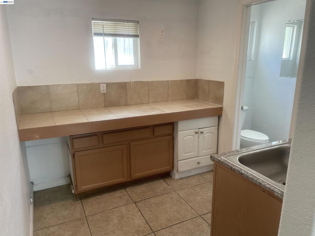 2784 Entrada Cir Property Photo 18