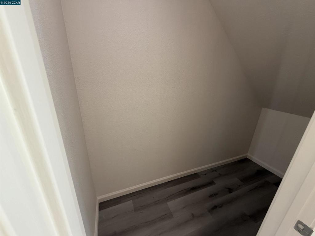 1177 Norwegian Ave Property Photo 16