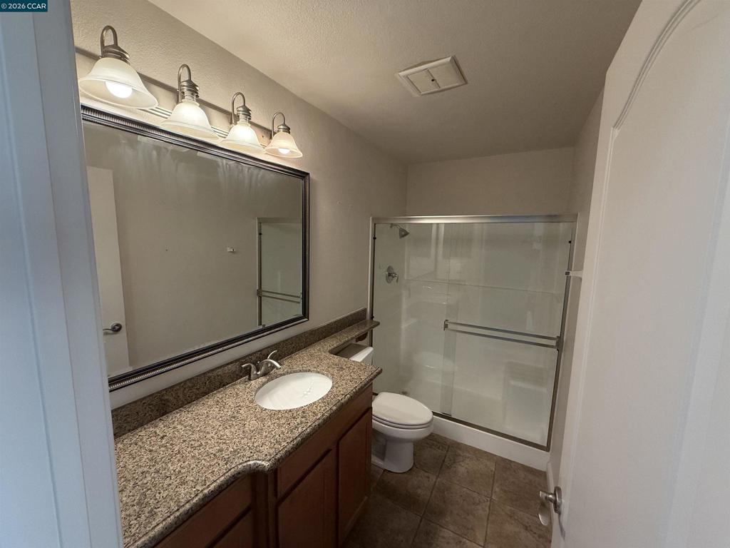 1177 Norwegian Ave Property Photo 17
