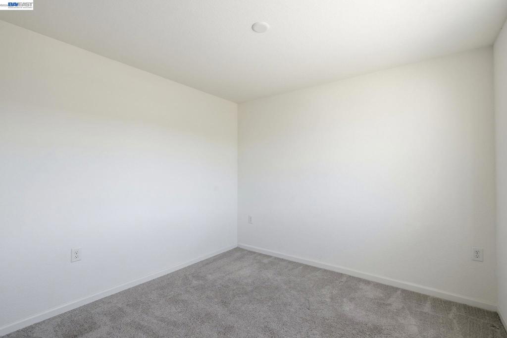 639 Rosedale Way Property Photo 26