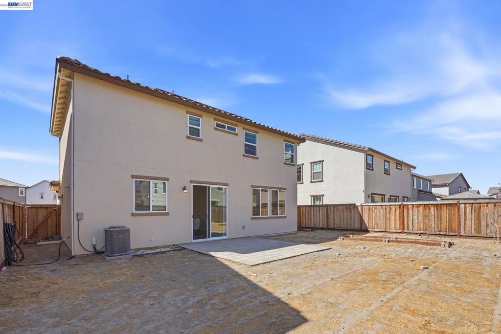 639 Rosedale Way Property Photo 40