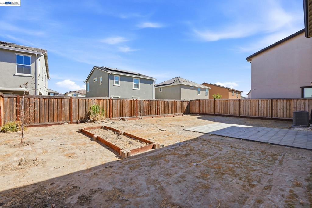 639 Rosedale Way Property Photo 41