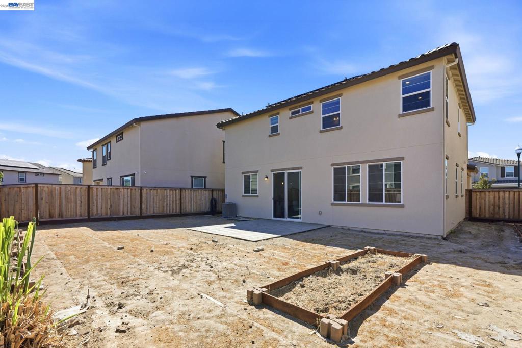 639 Rosedale Way Property Photo 42