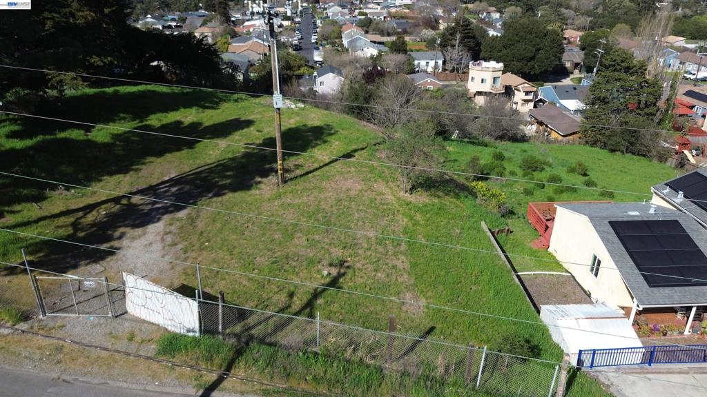 3944 La Cima Rd Property Photo 33