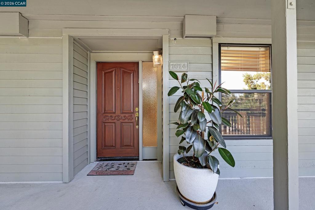 1614 San Miguel Dr Property Photo 3