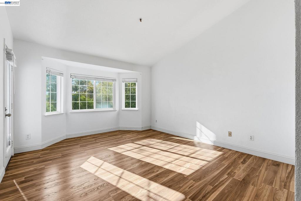 316 Dursey Drive Property Photo 7