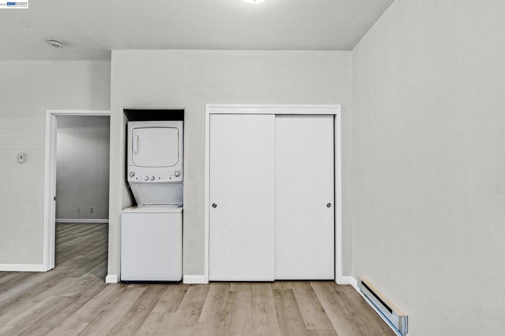 135 Bayside Ct Property Photo 9