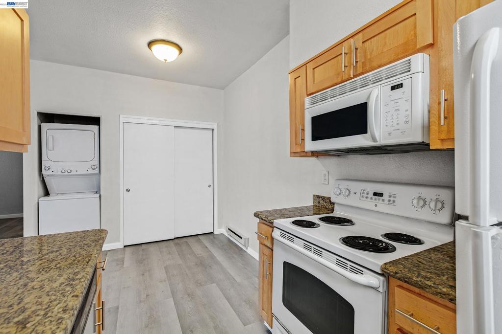 135 Bayside Ct Property Photo 19