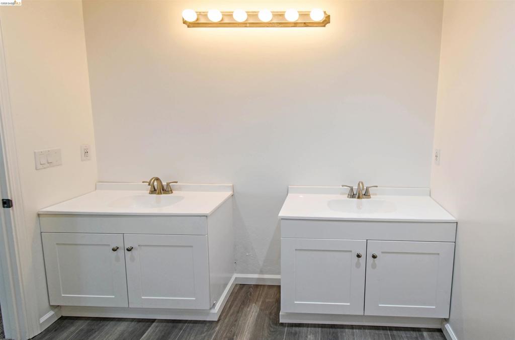 13246 Armistead Cir Property Photo 32