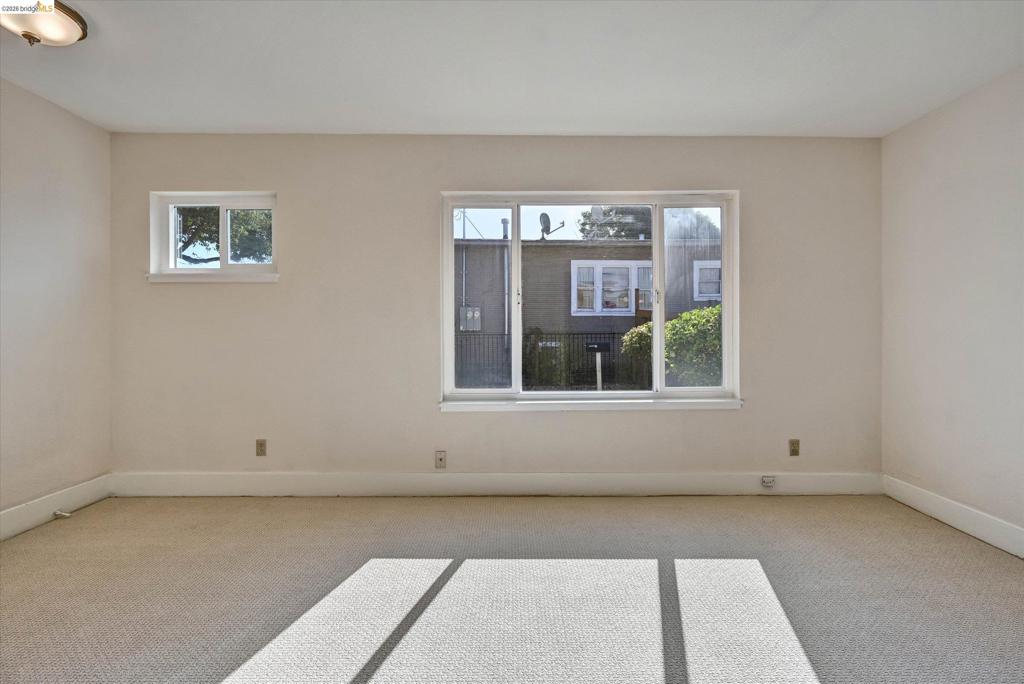 1285 55th St Property Photo 10