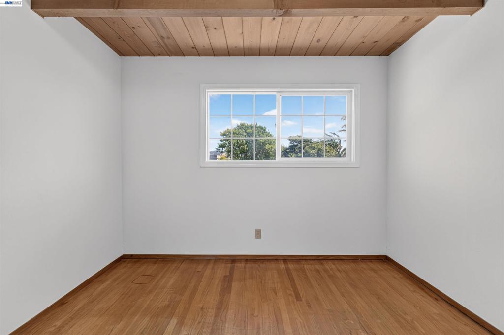 2318 Lowell Avenue Property Photo 38