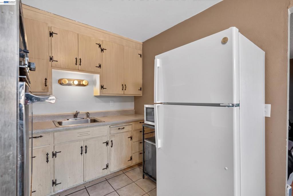 2318 Lowell Avenue Property Photo 44