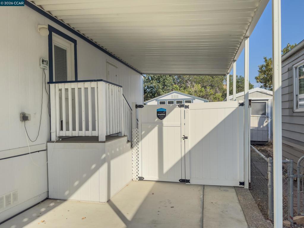 16711 Marsh Creek Rd Property Photo 16