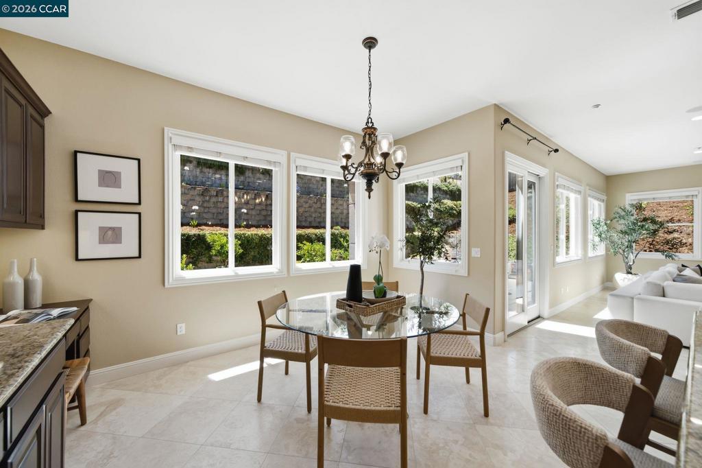 3309 Ashbourne Cir Property Photo 15