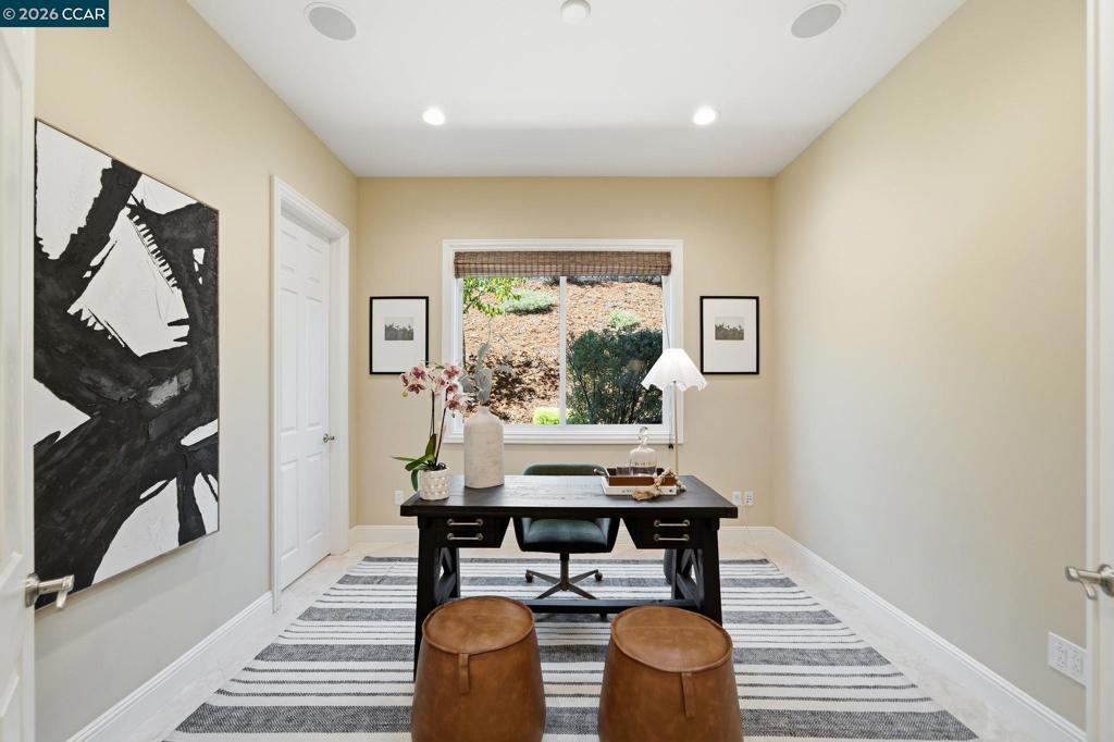 3309 Ashbourne Cir Property Photo 16