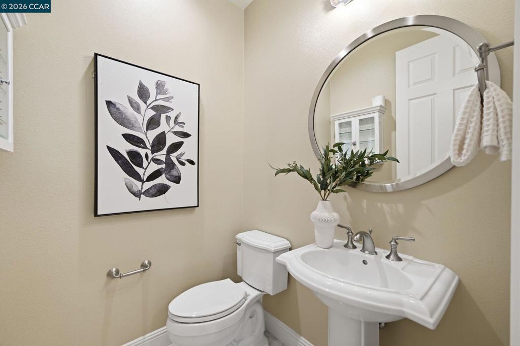 3309 Ashbourne Cir Property Photo 17