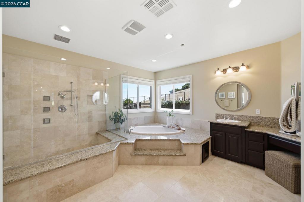 3309 Ashbourne Cir Property Photo 24