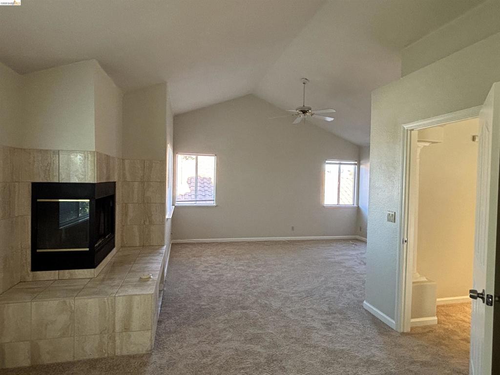 5021 Chaparral Ct Property Photo 5