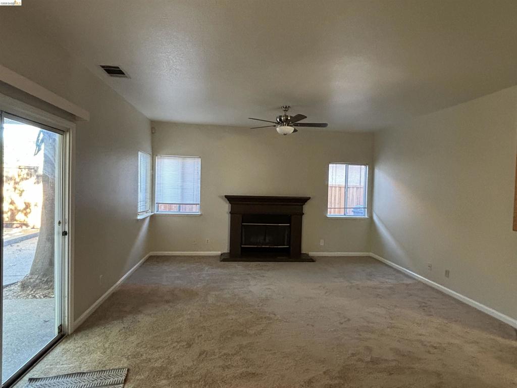 5021 Chaparral Ct Property Photo 7