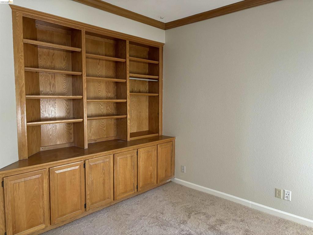 5021 Chaparral Ct Property Photo 11