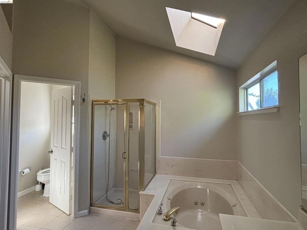 5021 Chaparral Ct Property Photo 13