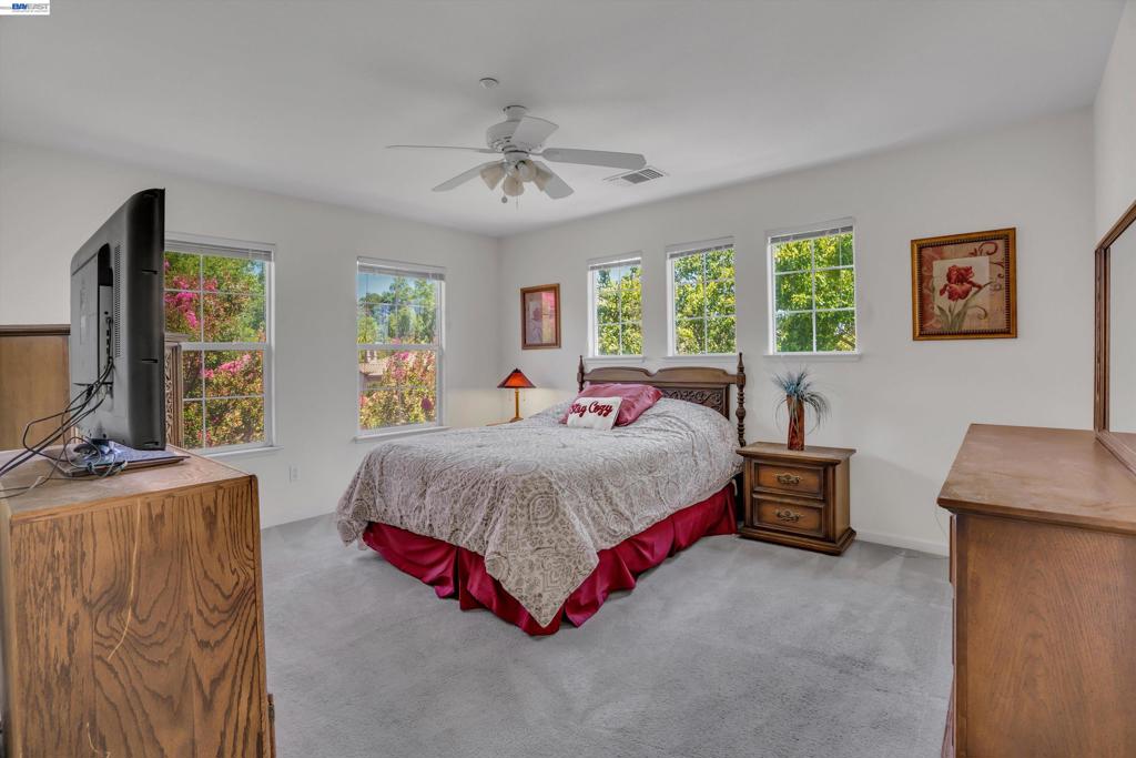 24 Meritage Cmn 1403 Property Photo 9