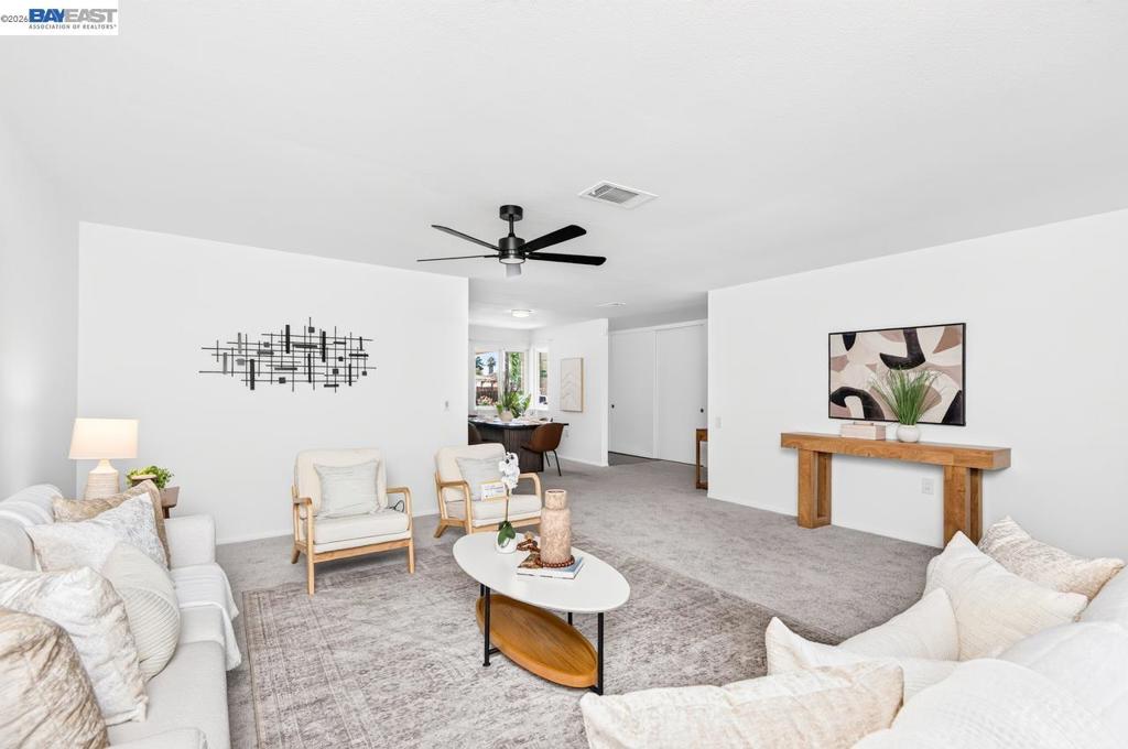 1457 Tulip Way Property Photo 13