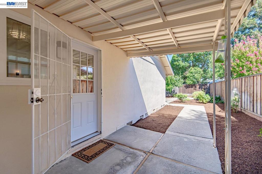 1457 Tulip Way Property Photo 28