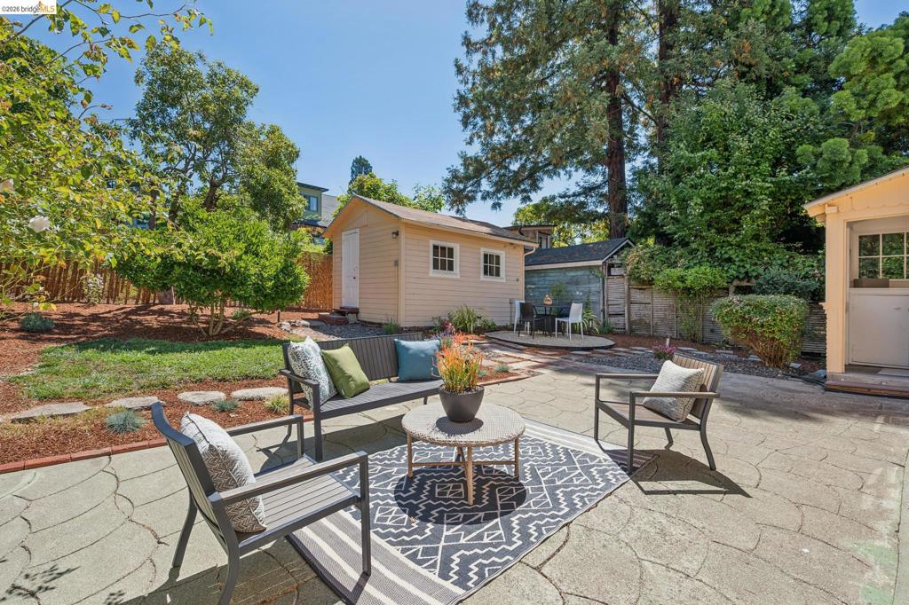 1133 Walnut Street Property Photo 50