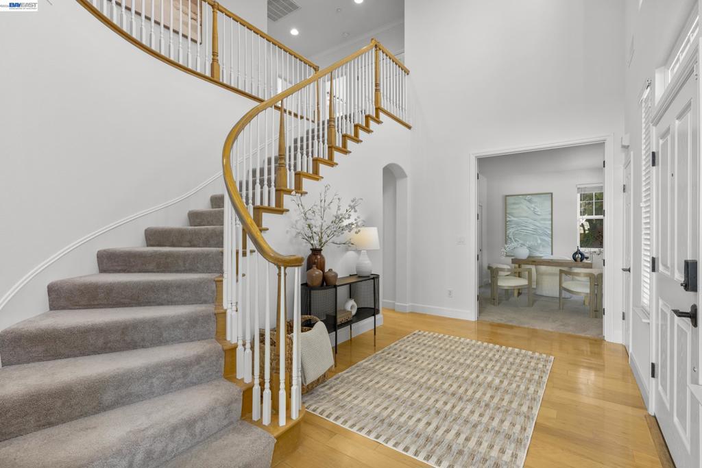 5698 Carnegie Way Property Photo 6