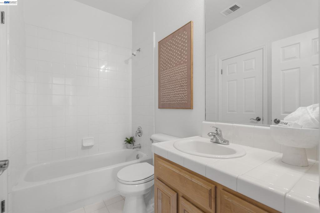 5698 Carnegie Way Property Photo 38