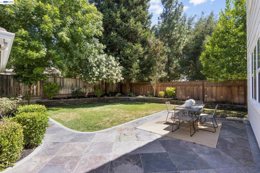 5698 Carnegie Way Property Photo 41