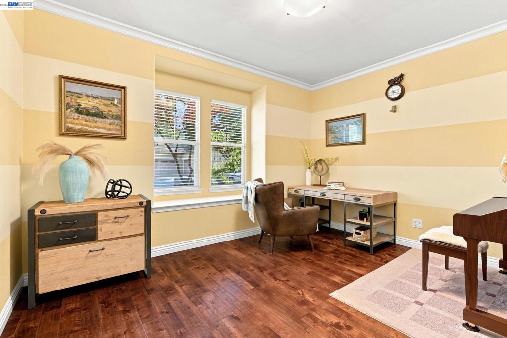1352 Halifax Way Property Photo 17