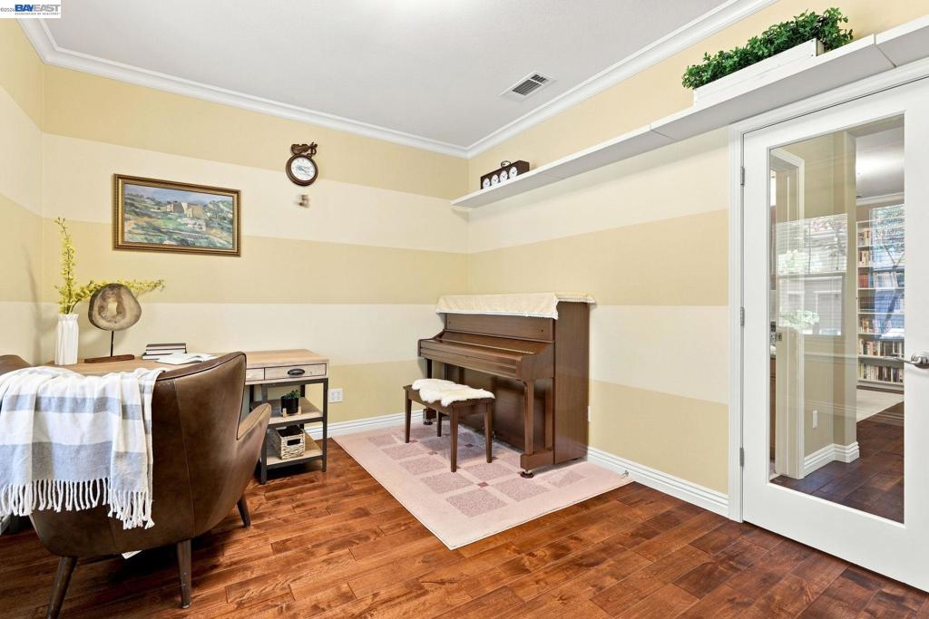 1352 Halifax Way Property Photo 18