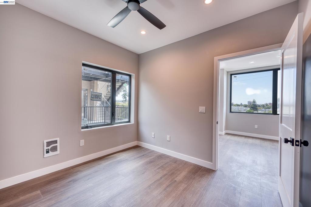 4202 Telegraph Ave Property Photo 6