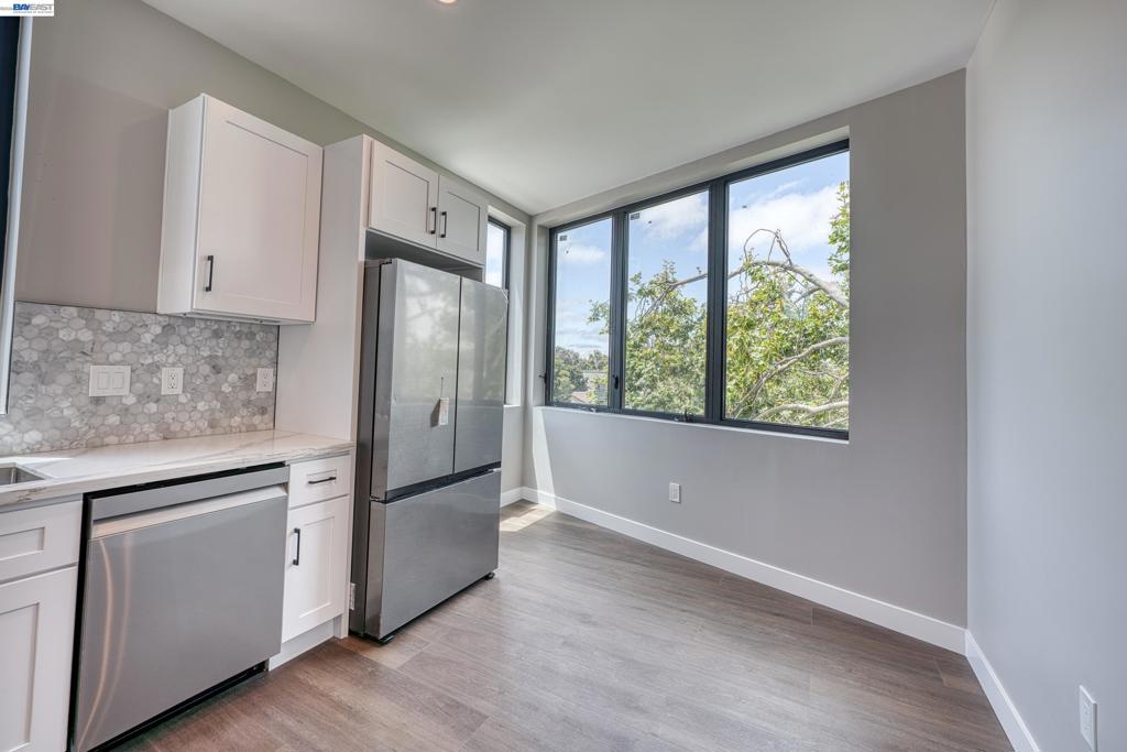 4202 Telegraph Ave Property Photo 9