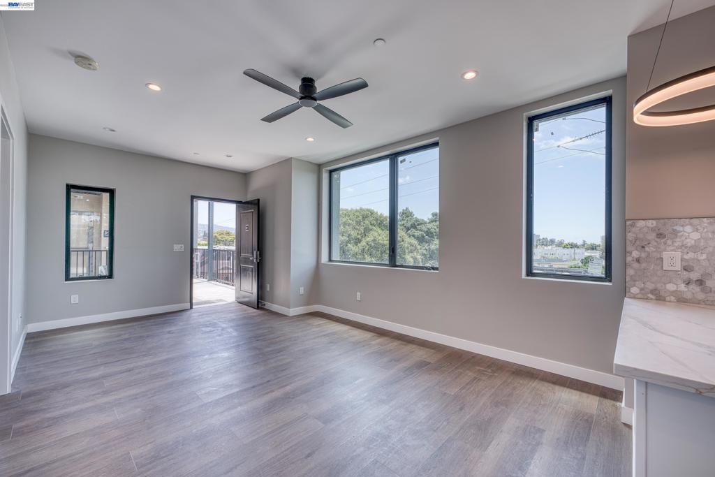 4202 Telegraph Ave Property Photo 12