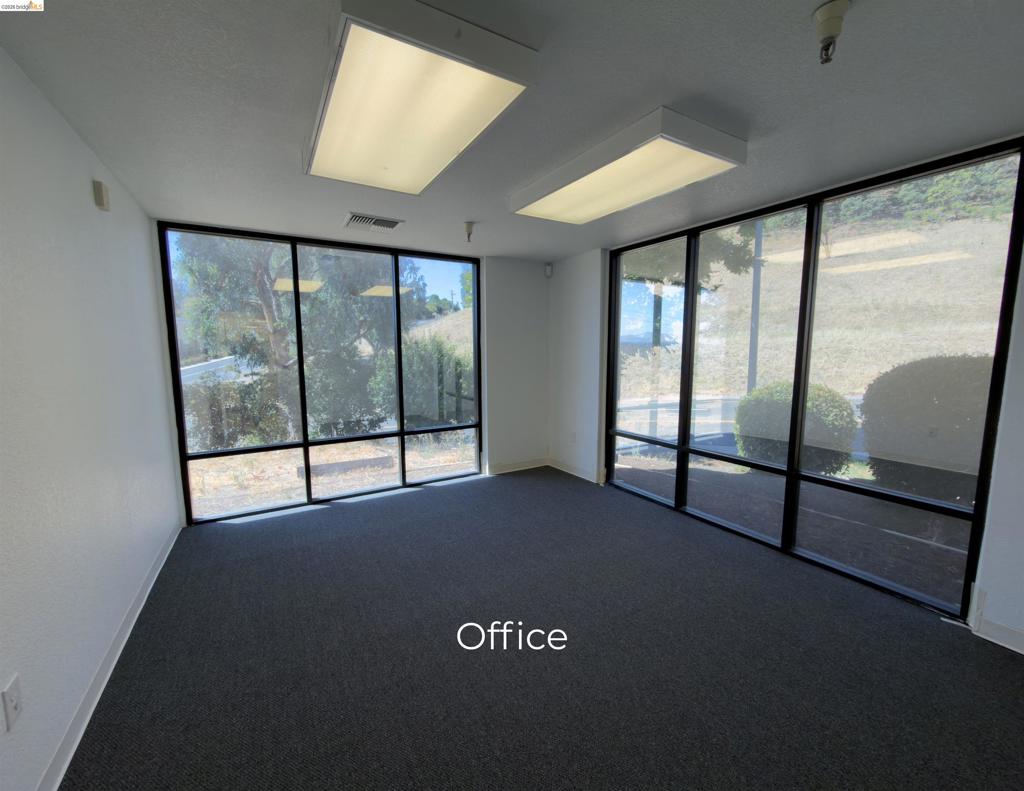 4881 Sunrise Dr Property Photo 13