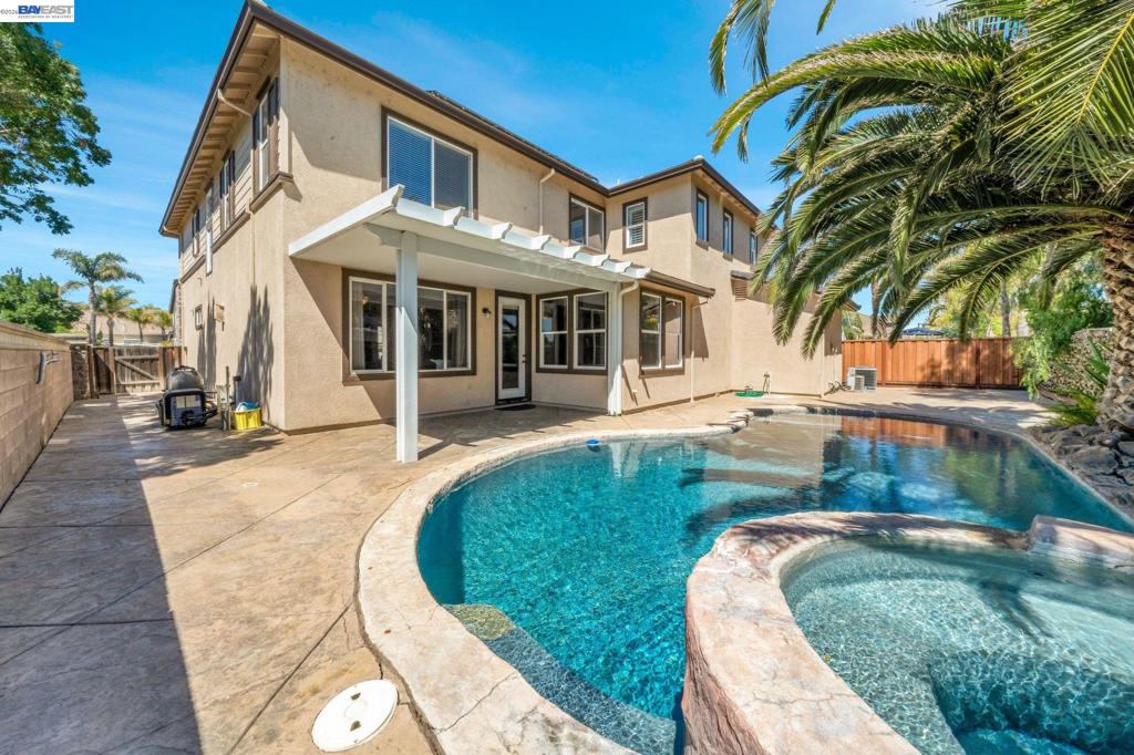 6391 Crystal Springs Cir Property Photo 1
