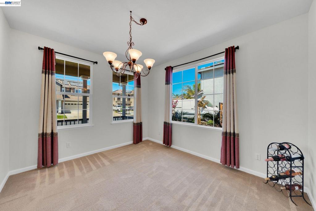 6391 Crystal Springs Cir Property Photo 11