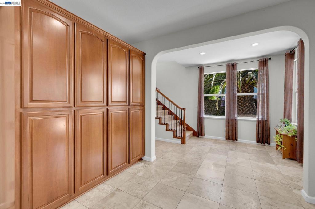 6391 Crystal Springs Cir Property Photo 17