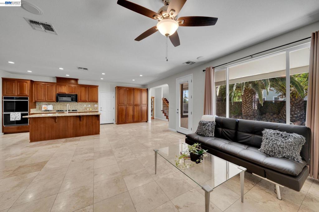 6391 Crystal Springs Cir Property Photo 20
