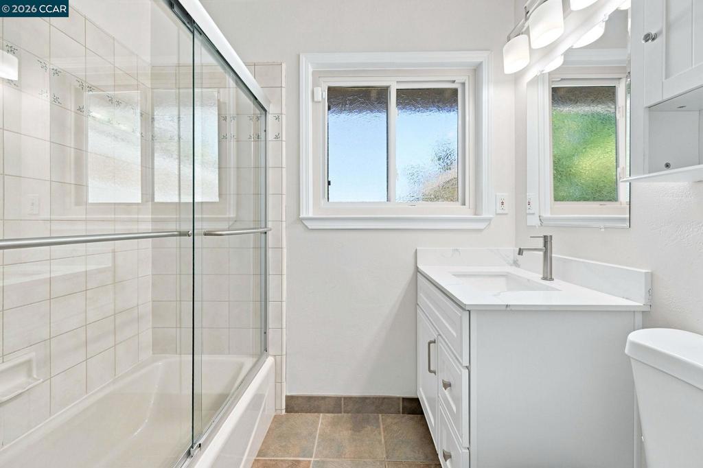 1226 Cheshire Court Property Photo 16