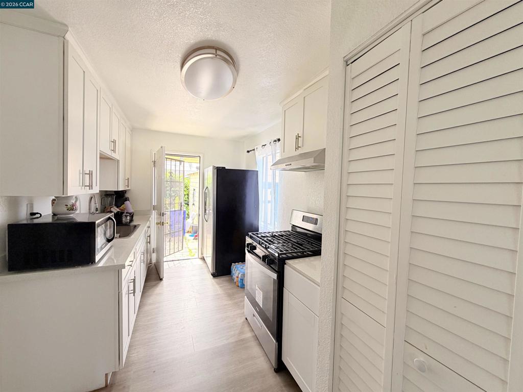 238 Fitzpatrick Rd Property Photo 6