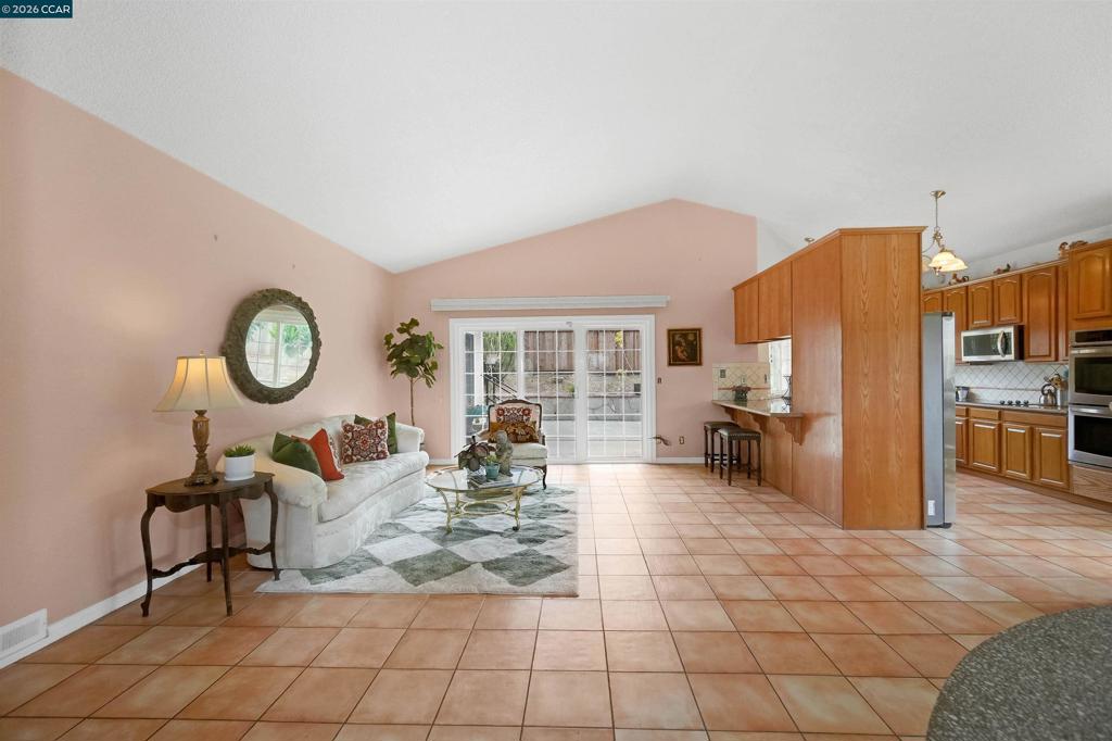 1220 Fascination Cir Property Photo 21